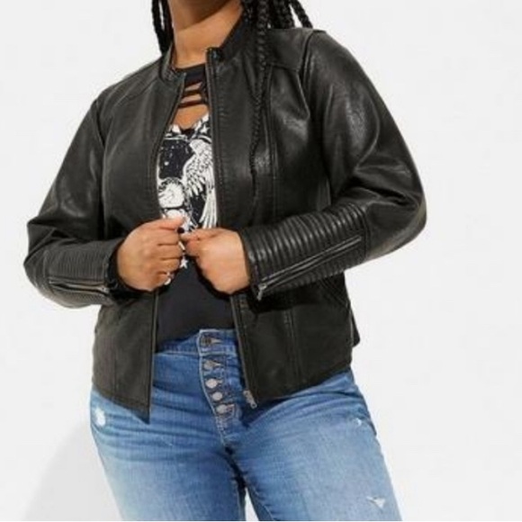 Torrid~Faux Leather Collarless Moto Jacket~Sz0 - Picture 3 of 6